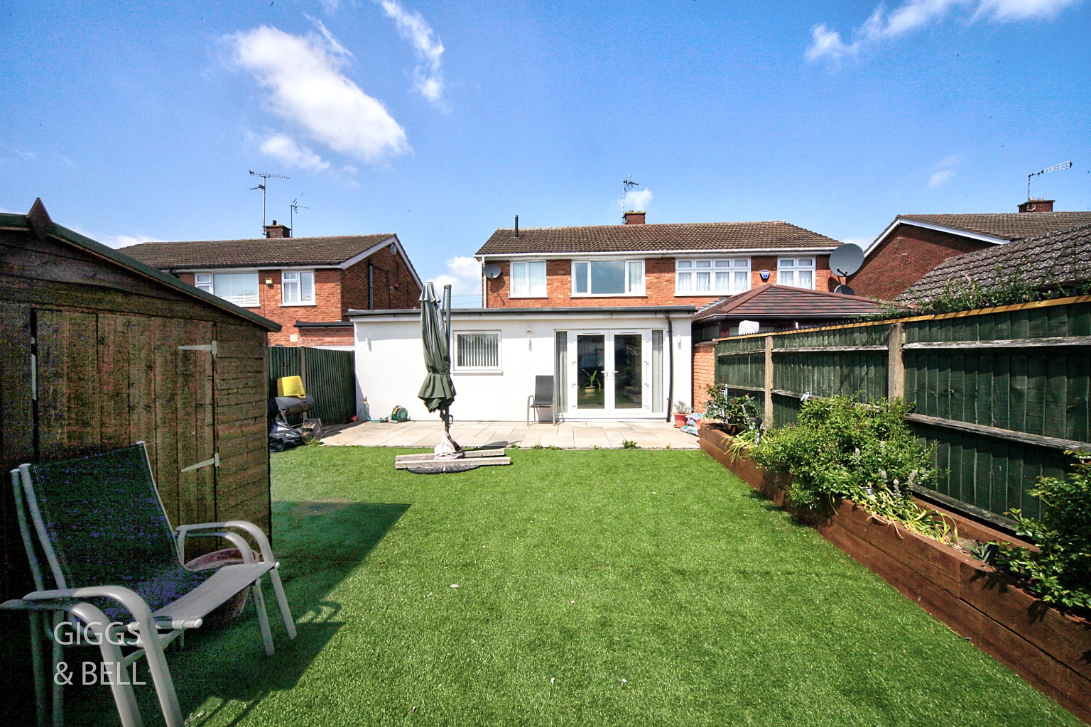 4 bed semi-detached house for sale in Kinross Crescent, Luton  - Property Image 25