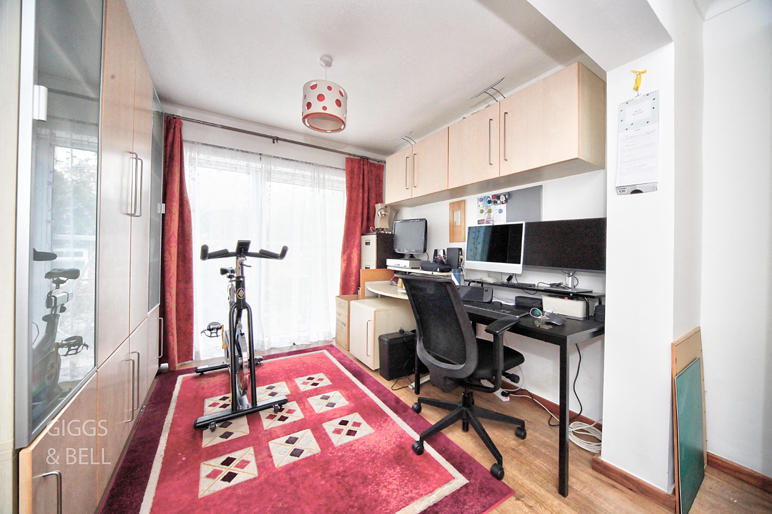 3 bed terraced house for sale in Wilsden Avenue, Luton  - Property Image 4