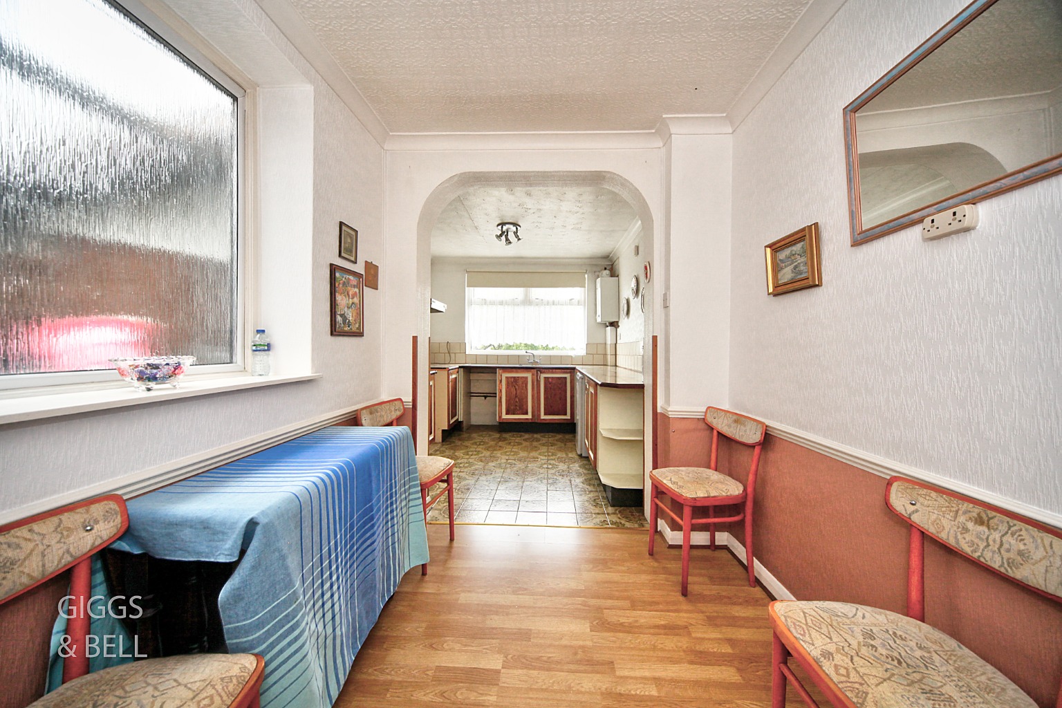 3 bed semi-detached house for sale in St Margarets Avenue, Luton  - Property Image 5