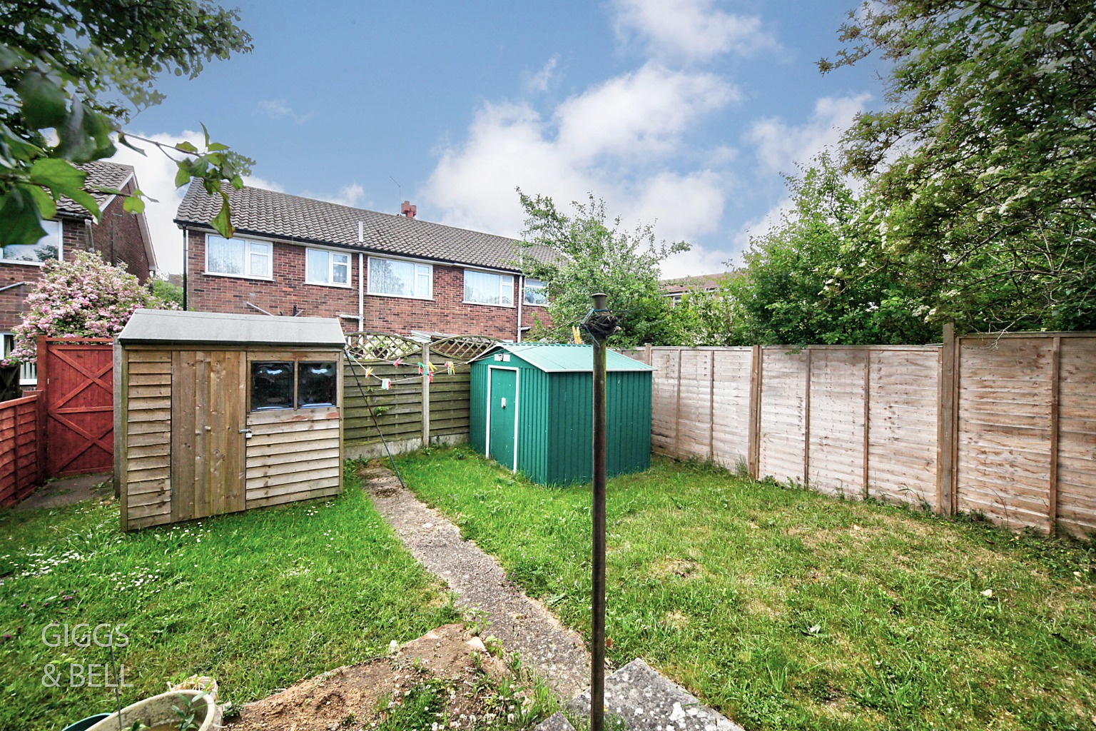2 bed maisonette for sale in Fair Oak Drive, Luton  - Property Image 12