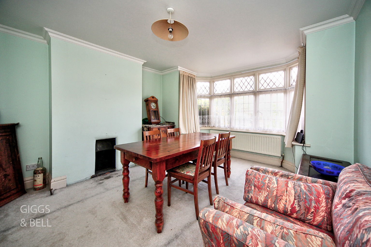 3 bed semi-detached house for sale in Marston Gardens, Luton  - Property Image 3
