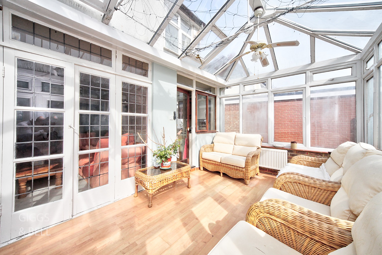 3 bed semi-detached house for sale in Marston Gardens, Luton  - Property Image 8