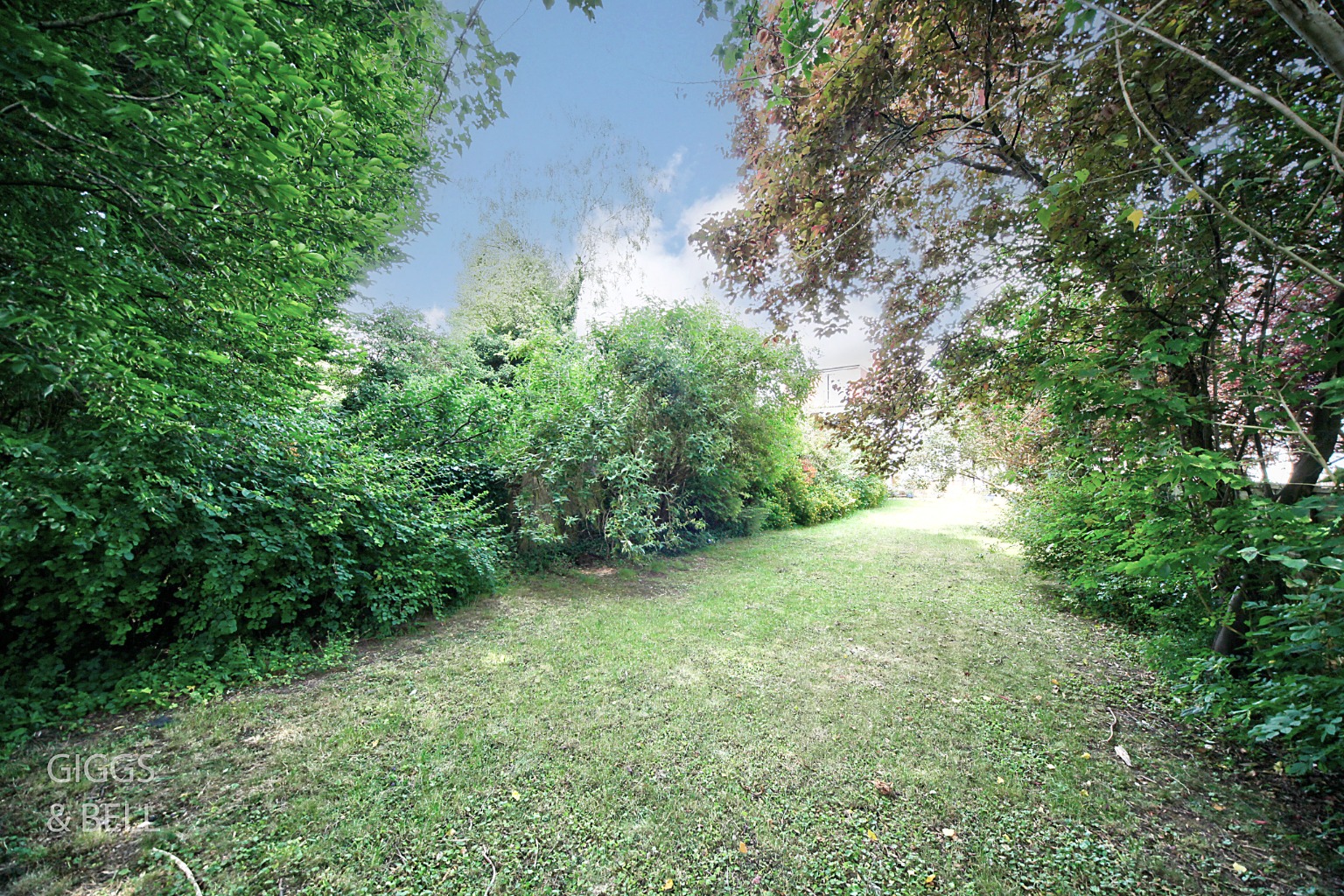 3 bed semi-detached house for sale in Marston Gardens, Luton  - Property Image 18