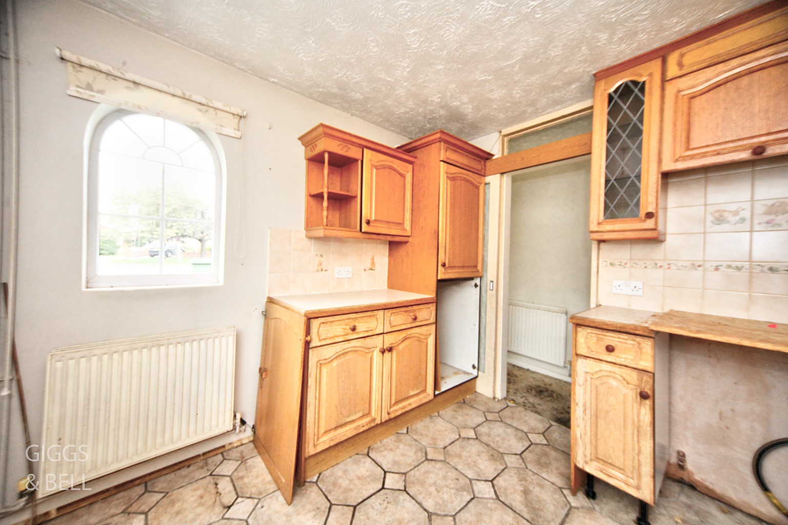 2 bed detached bungalow for sale in Sedbury Close, Luton 11