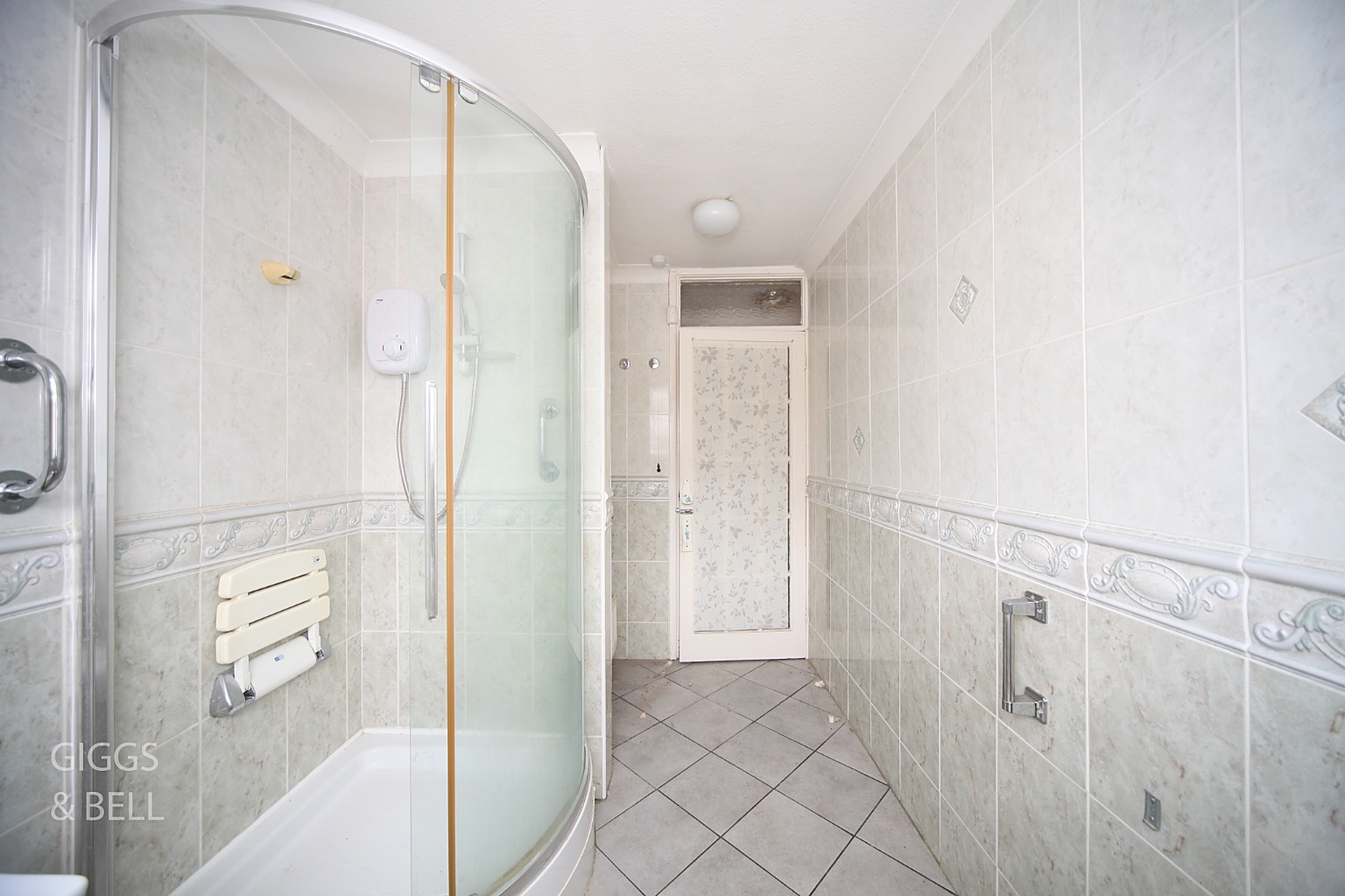 2 bed detached bungalow for sale in Sedbury Close, Luton 16