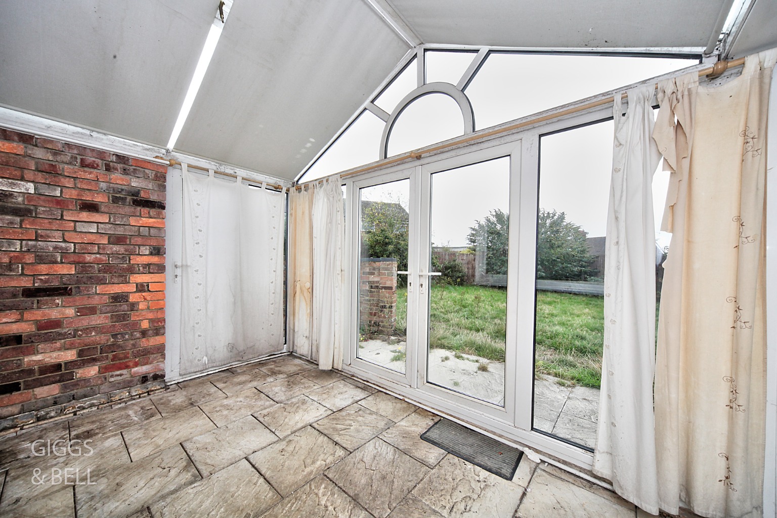 2 bed detached bungalow for sale in Sedbury Close, Luton  - Property Image 22