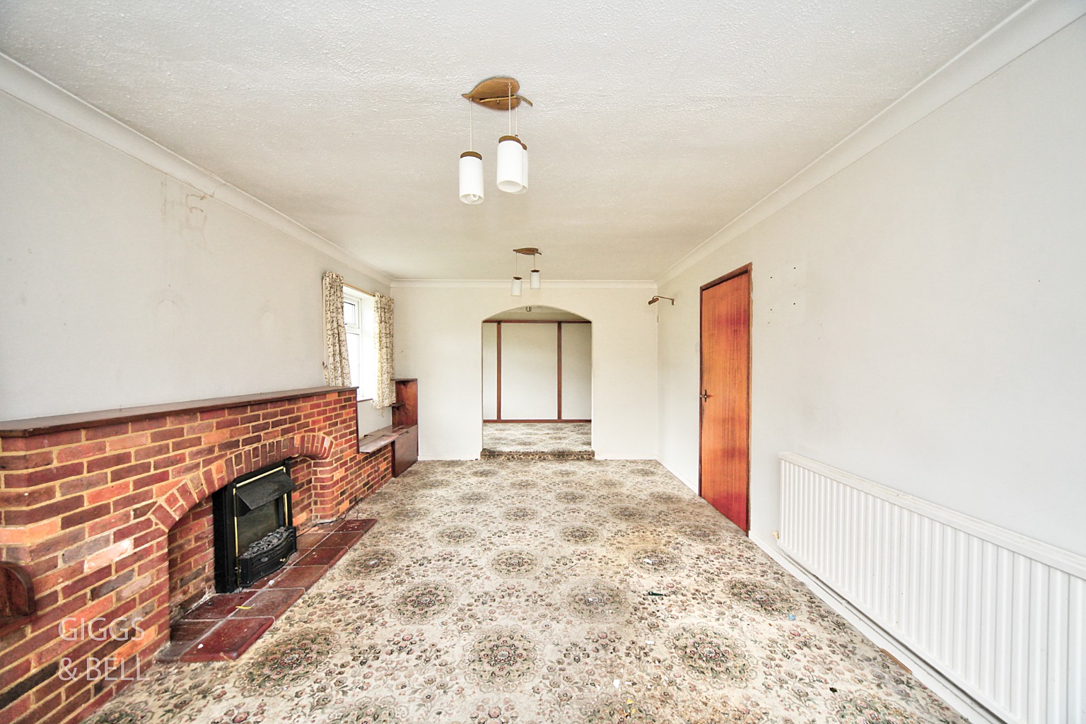 2 bed detached bungalow for sale in Sedbury Close, Luton  - Property Image 6