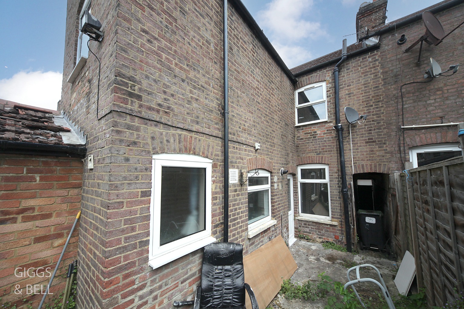 4 bed terraced house for sale in Cowper Street, Luton  - Property Image 18