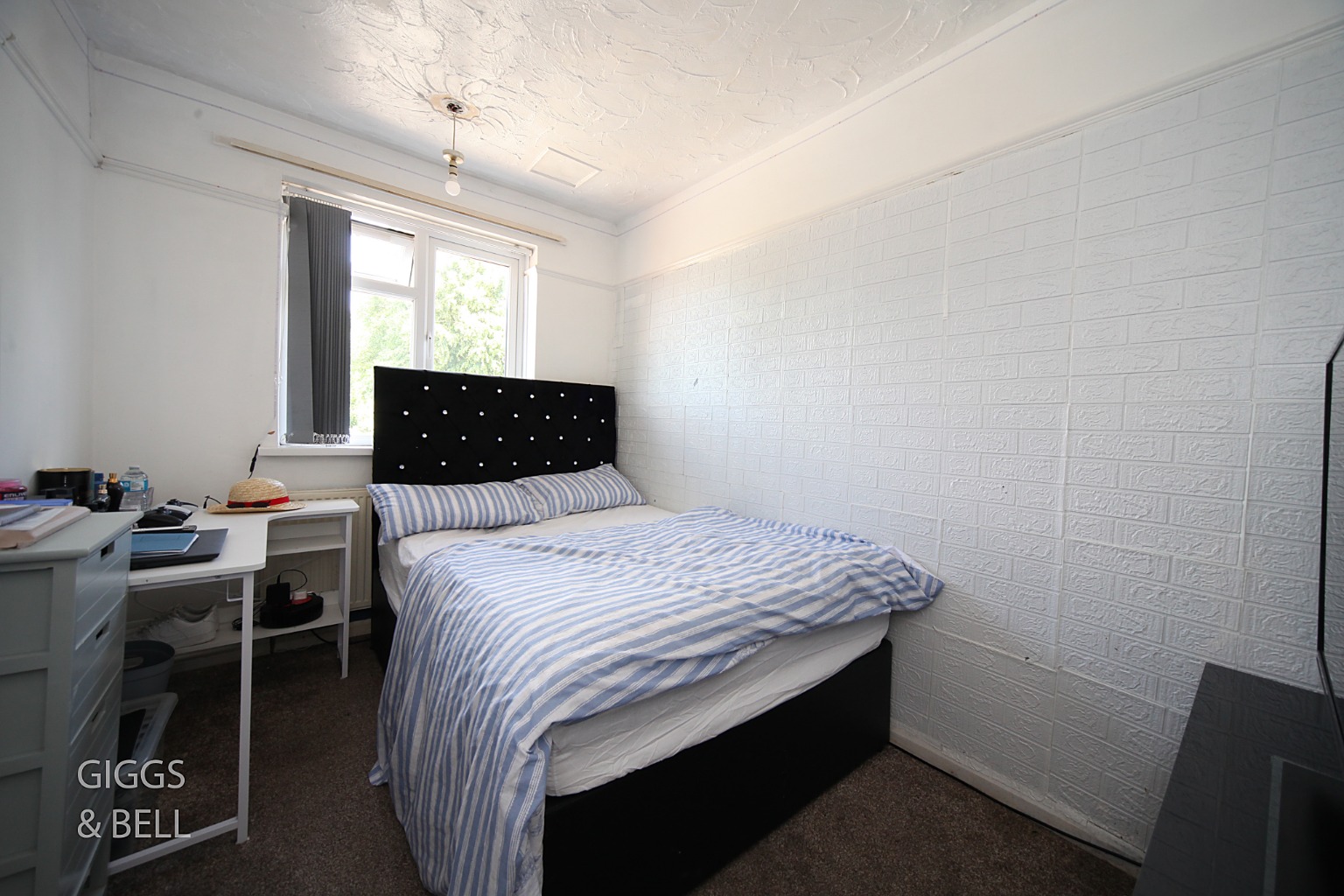 3 bed semi-detached house for sale in Leagrave Road, Luton  - Property Image 8