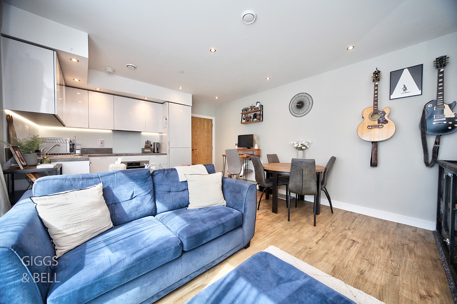 1 bed flat for sale in Stirling Drive, Luton 13