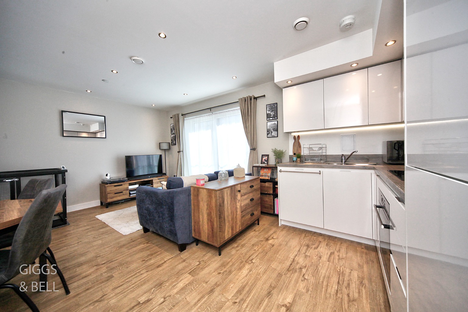 1 bed flat for sale in Stirling Drive, Luton  - Property Image 8