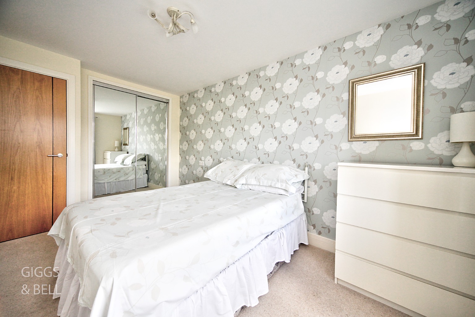 1 bed flat for sale in Lucas Gardens, Luton  - Property Image 7