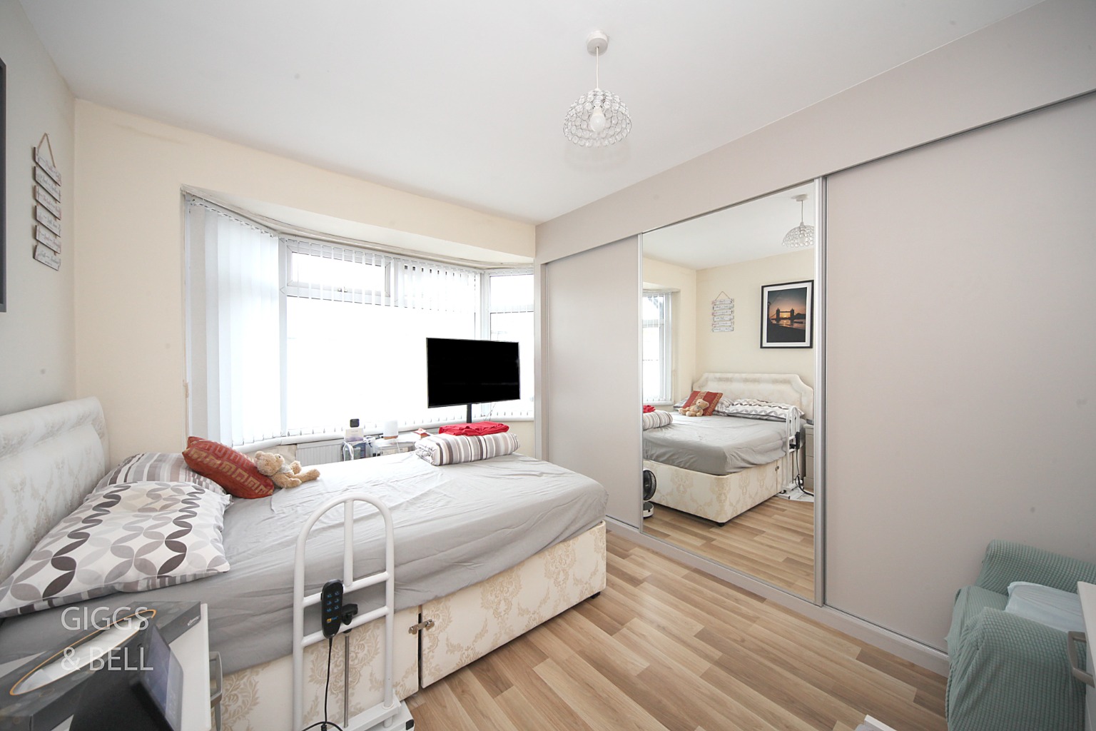 3 bed end of terrace house for sale in Bradley Road, Luton  - Property Image 6