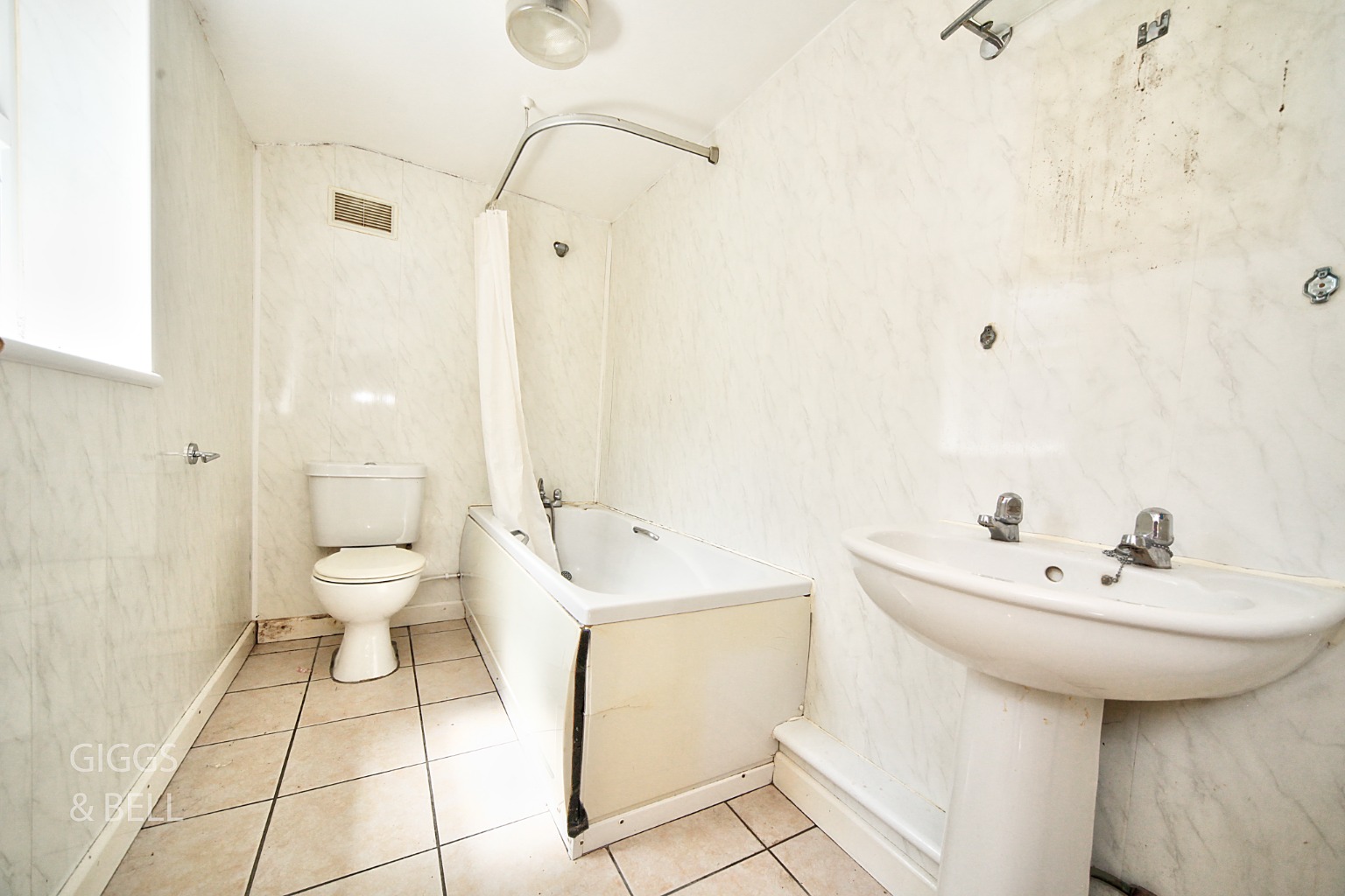 2 bed terraced house for sale in Ashton Road, Luton 9