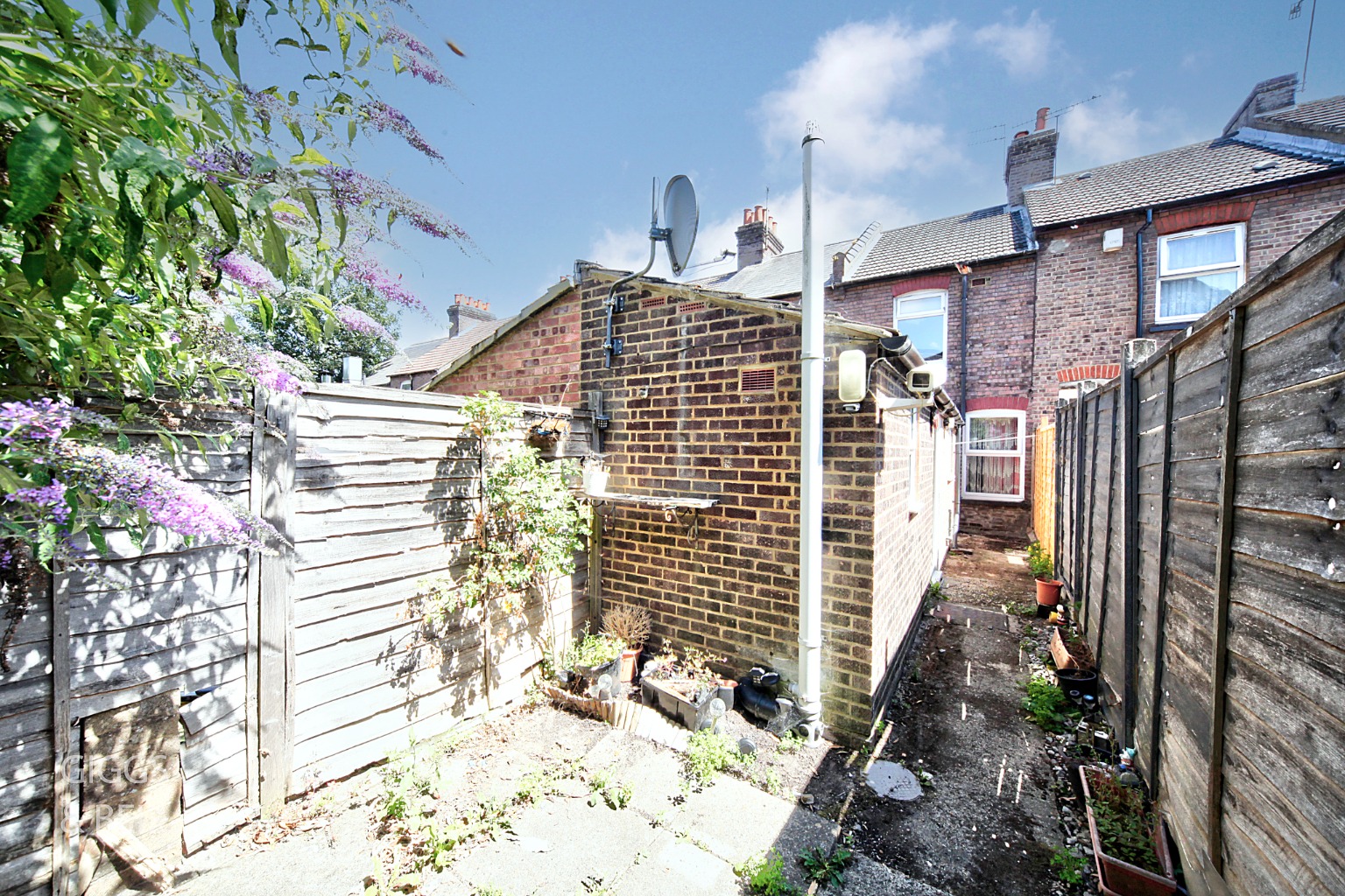 2 bed terraced house for sale in Ashton Road, Luton  - Property Image 14