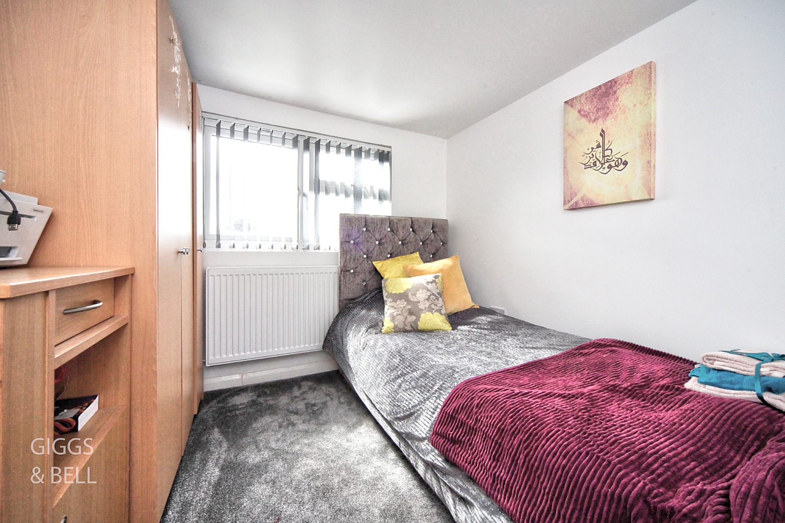 5 bed semi-detached house for sale in Nunnery Lane, Luton 22