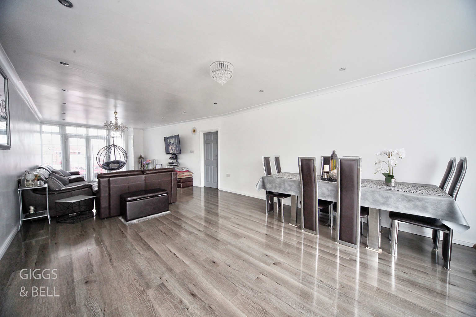 5 bed semi-detached house for sale in Nunnery Lane, Luton 13