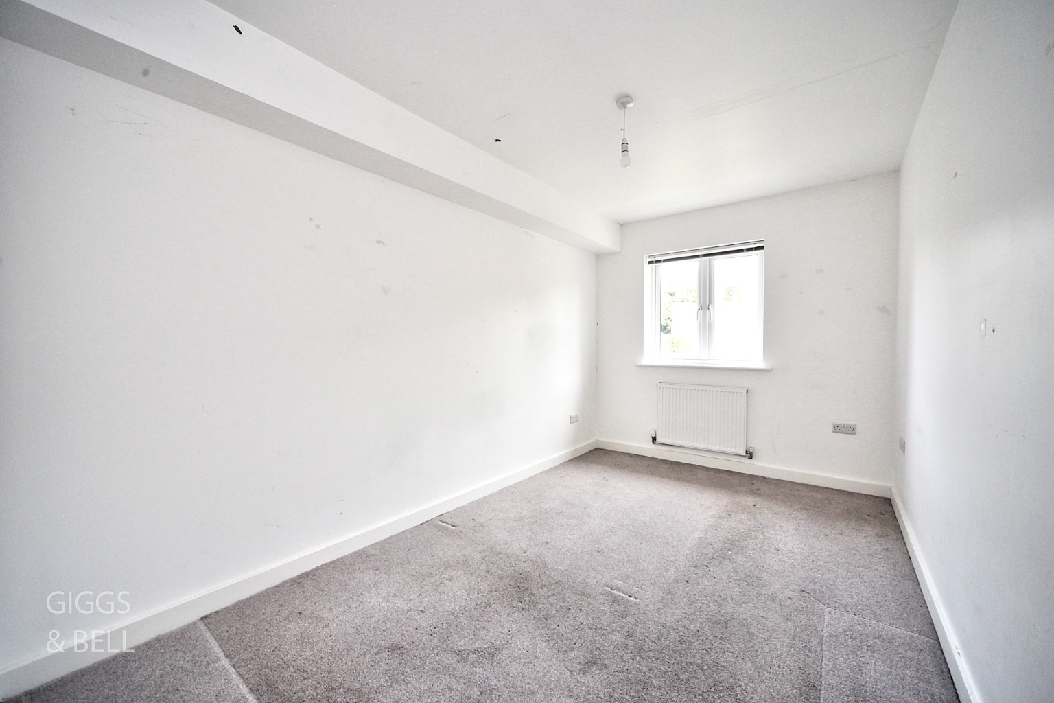 2 bed flat for sale in Ridgway Road, Luton  - Property Image 11