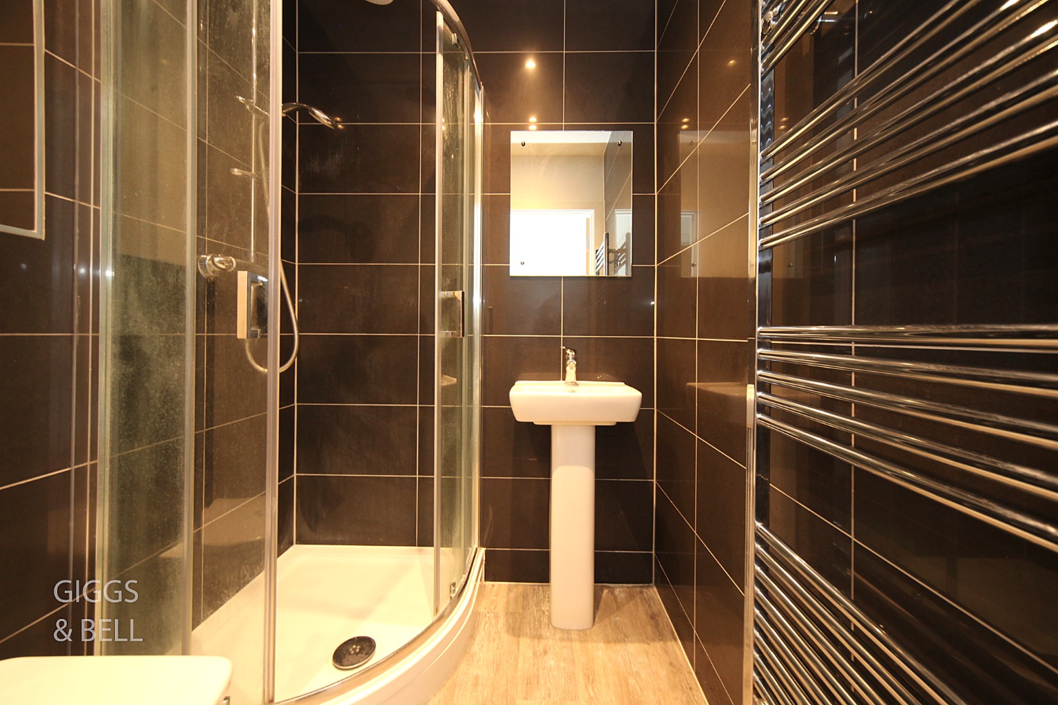 2 bed flat for sale in Ridgway Road, Luton  - Property Image 10