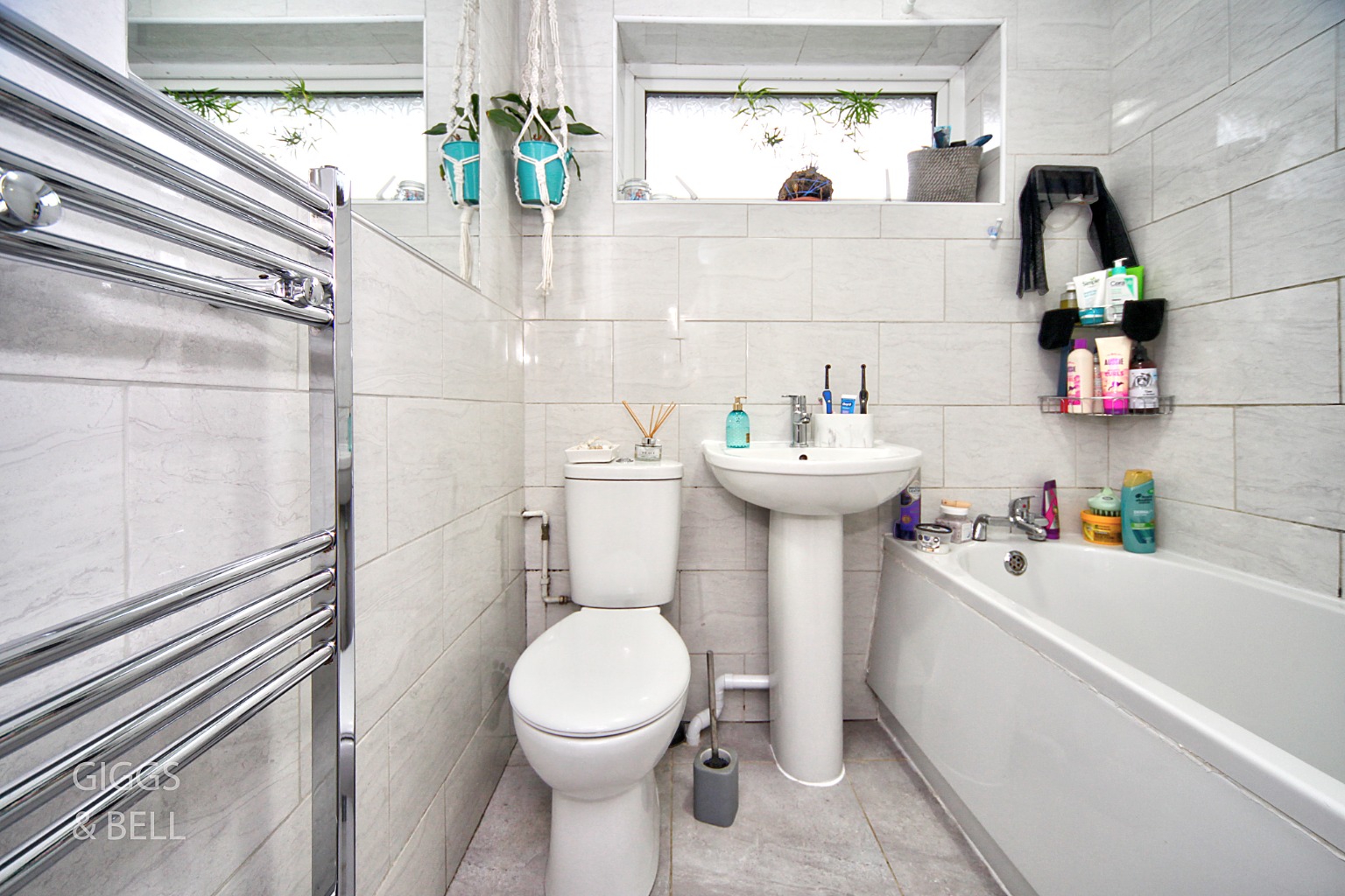 2 bed terraced house for sale in Telscombe Way, Luton  - Property Image 9