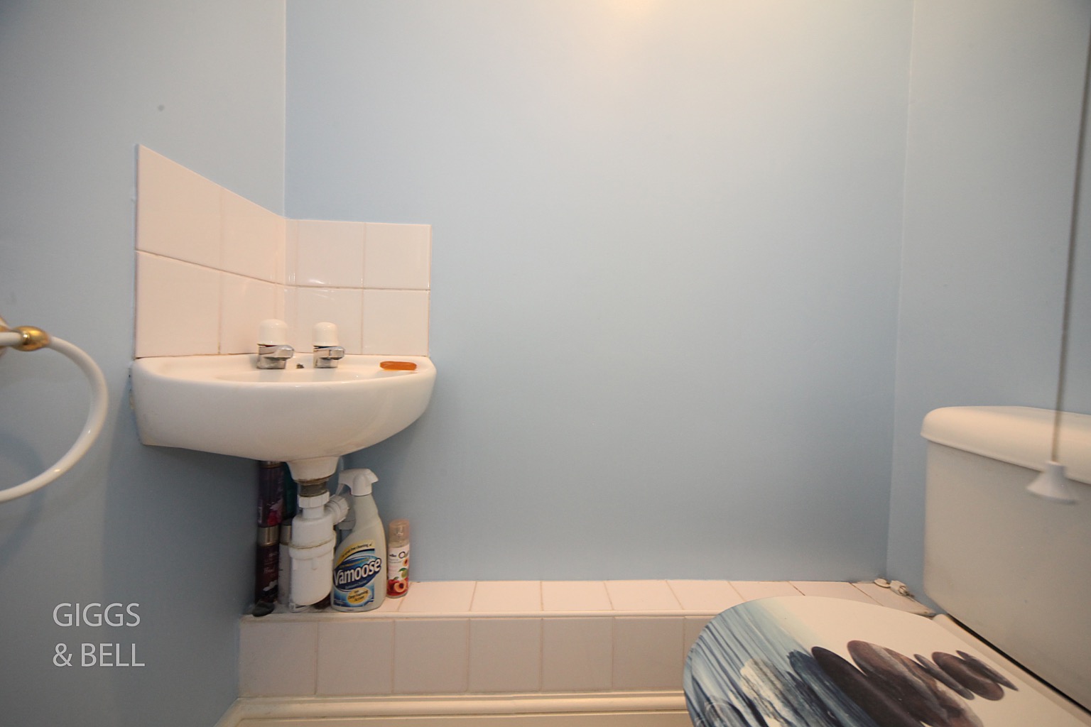 4 bed detached house for sale in Farley Hill, Luton  - Property Image 10