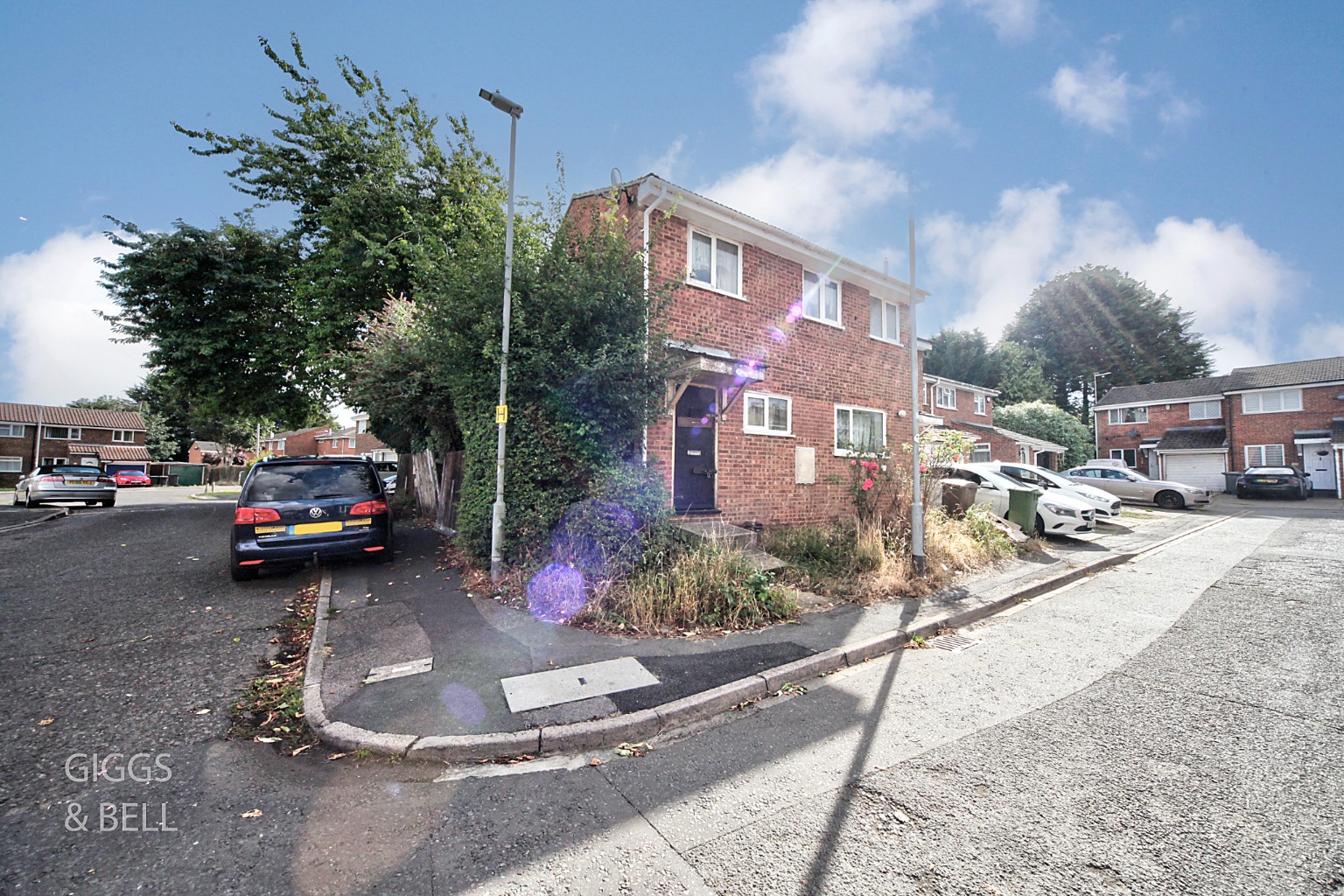 3 bed end of terrace house for sale in Wolston Close, Luton  - Property Image 3