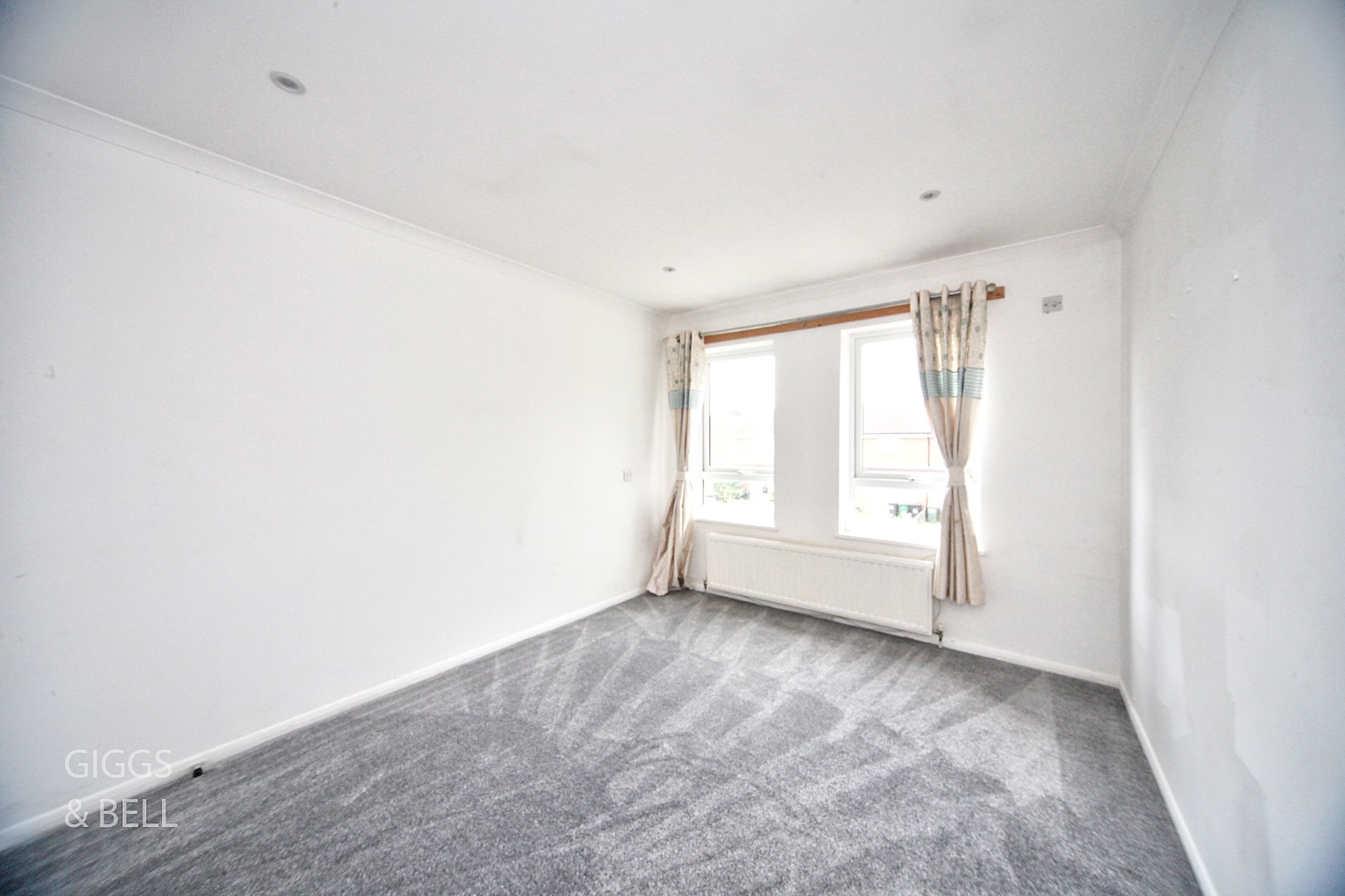 1 bed flat for sale in St Marks Close, Bedford 8