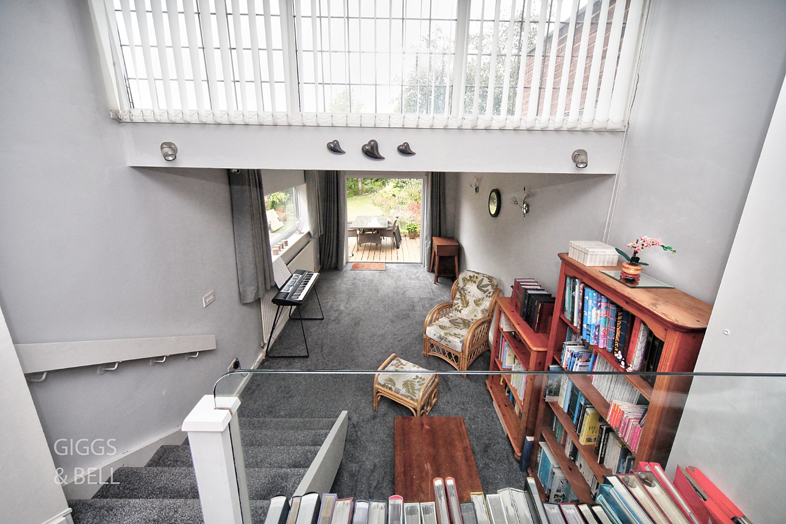 5 bed semi-detached house for sale in Wychwood Avenue, Luton  - Property Image 9