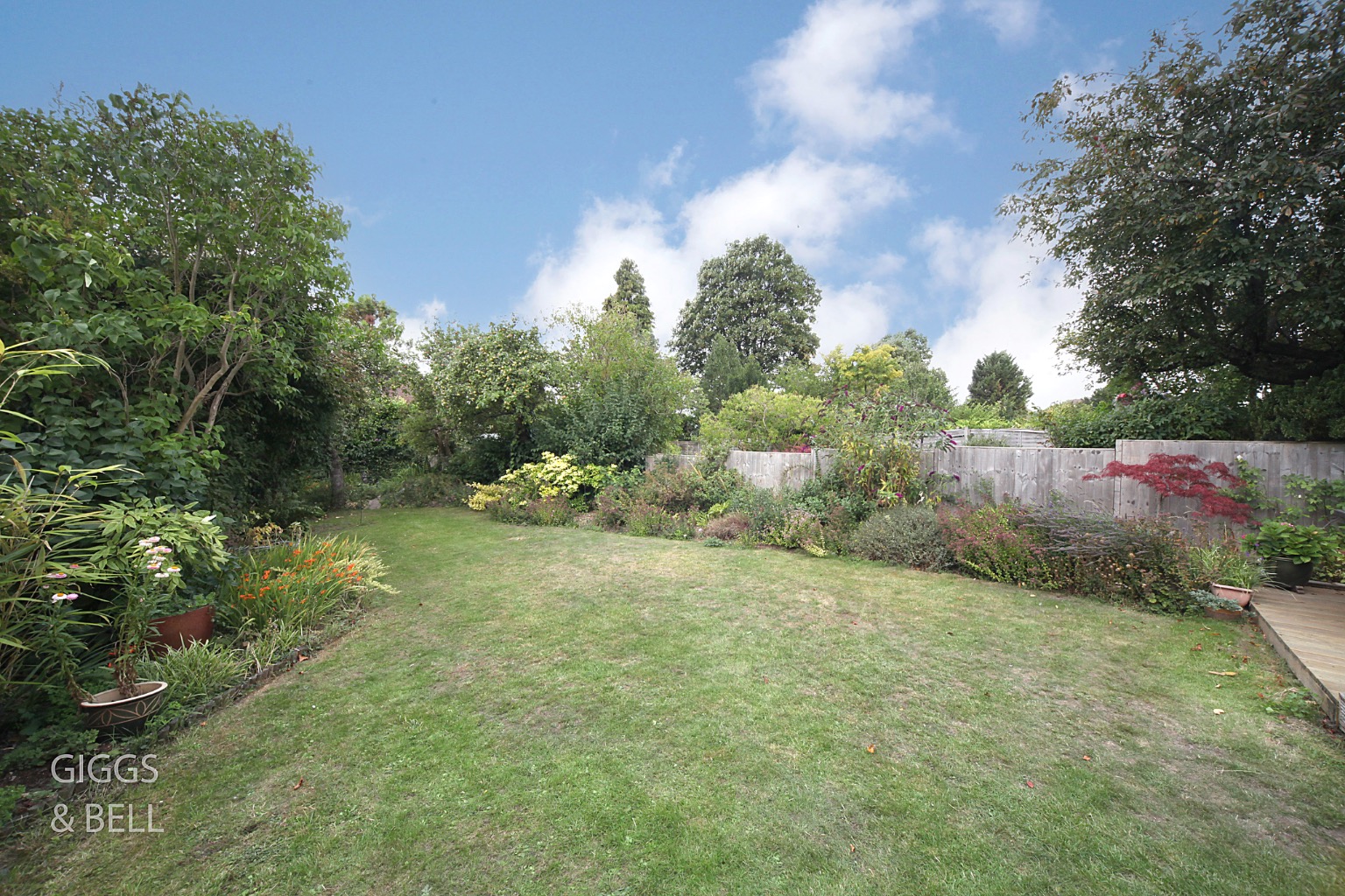 5 bed semi-detached house for sale in Wychwood Avenue, Luton  - Property Image 29