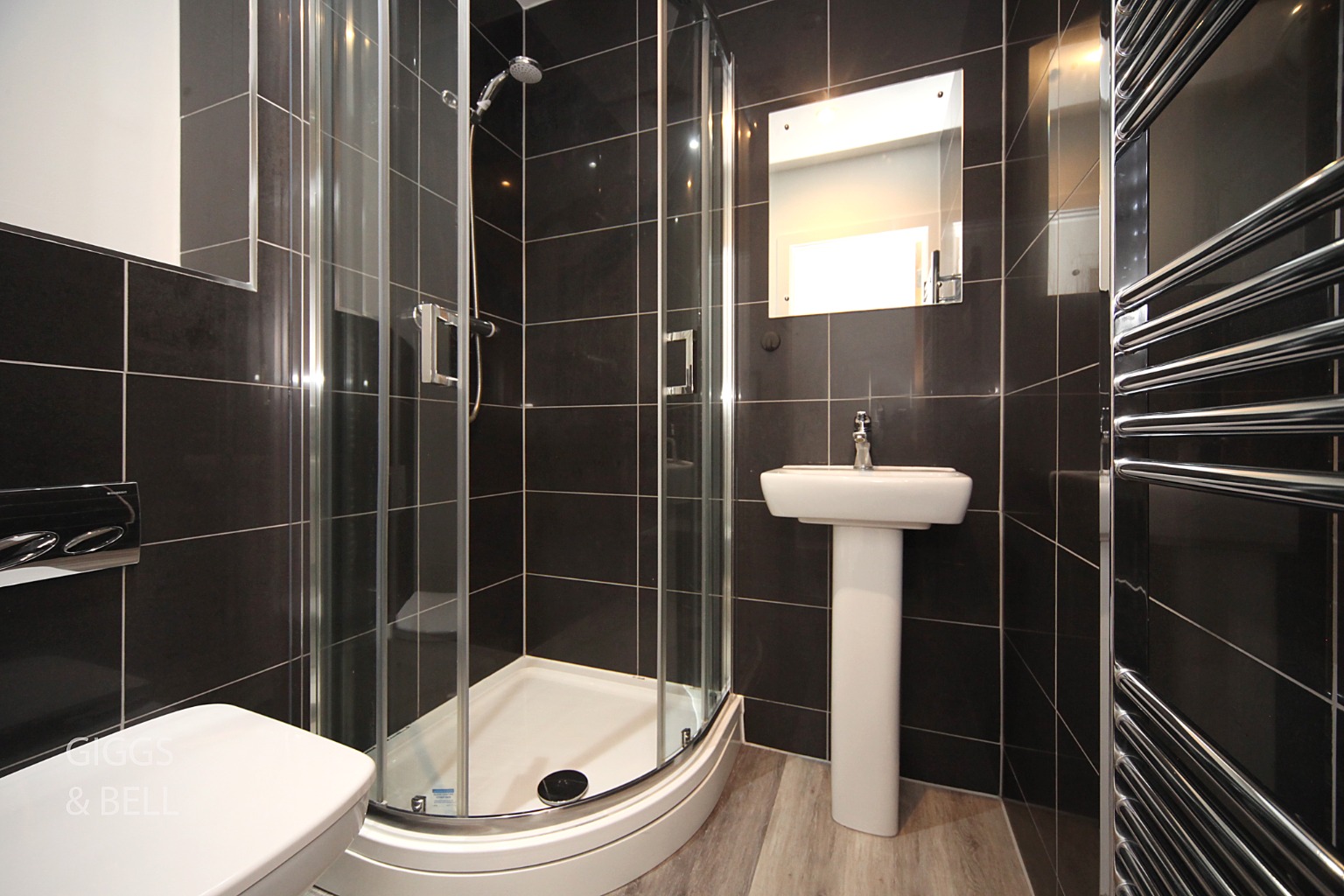 2 bed flat for sale in Ridgway Road, Luton  - Property Image 4