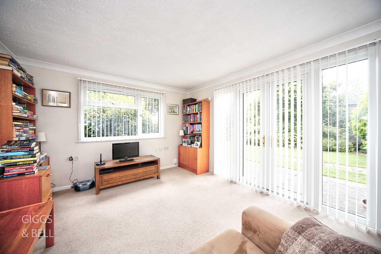 3 bed detached house for sale in Whitehill Avenue, Luton  - Property Image 15