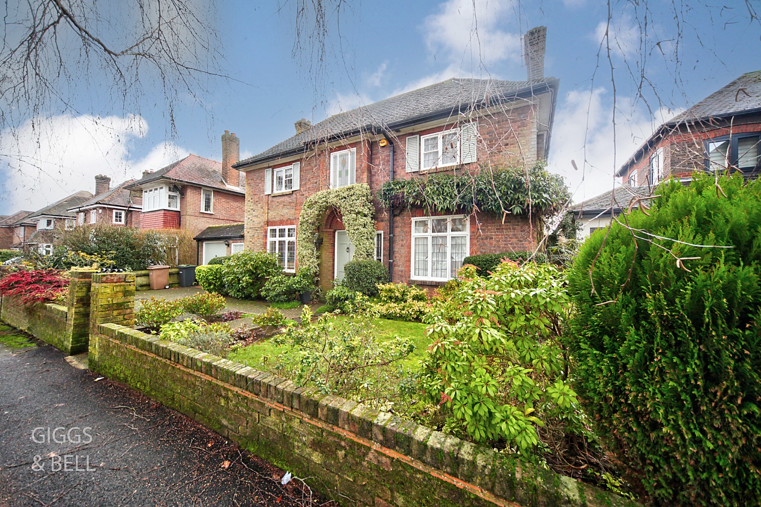 3 bed detached house for sale in Whitehill Avenue, Luton  - Property Image 34