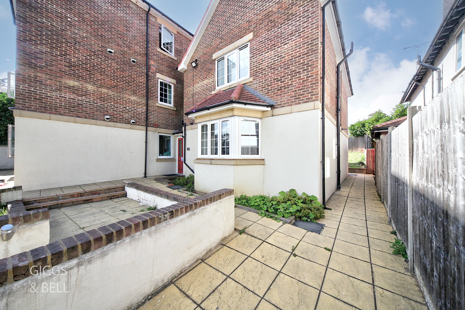 1 bed flat for sale in London Road, Luton 13