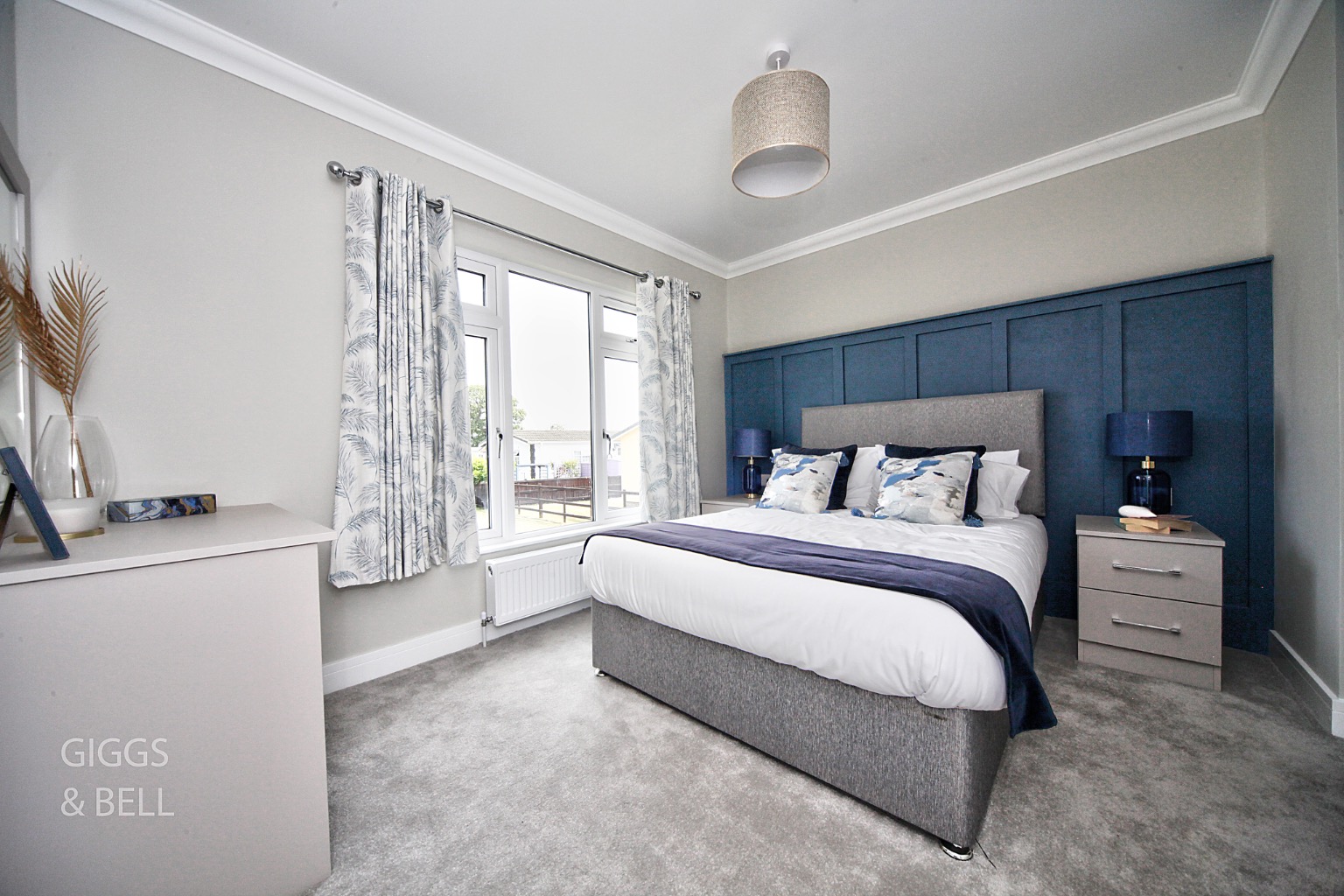 2 bed park home for sale in Little Meadow, Luton  - Property Image 9