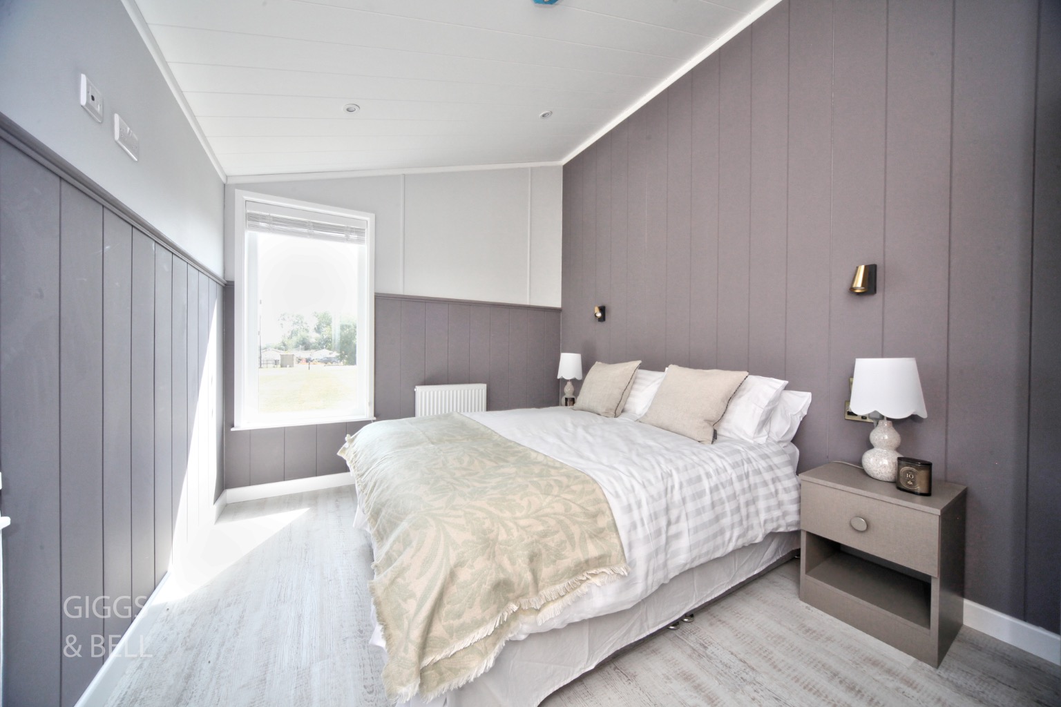 2 bed park home for sale in Little Meadow, Luton  - Property Image 17