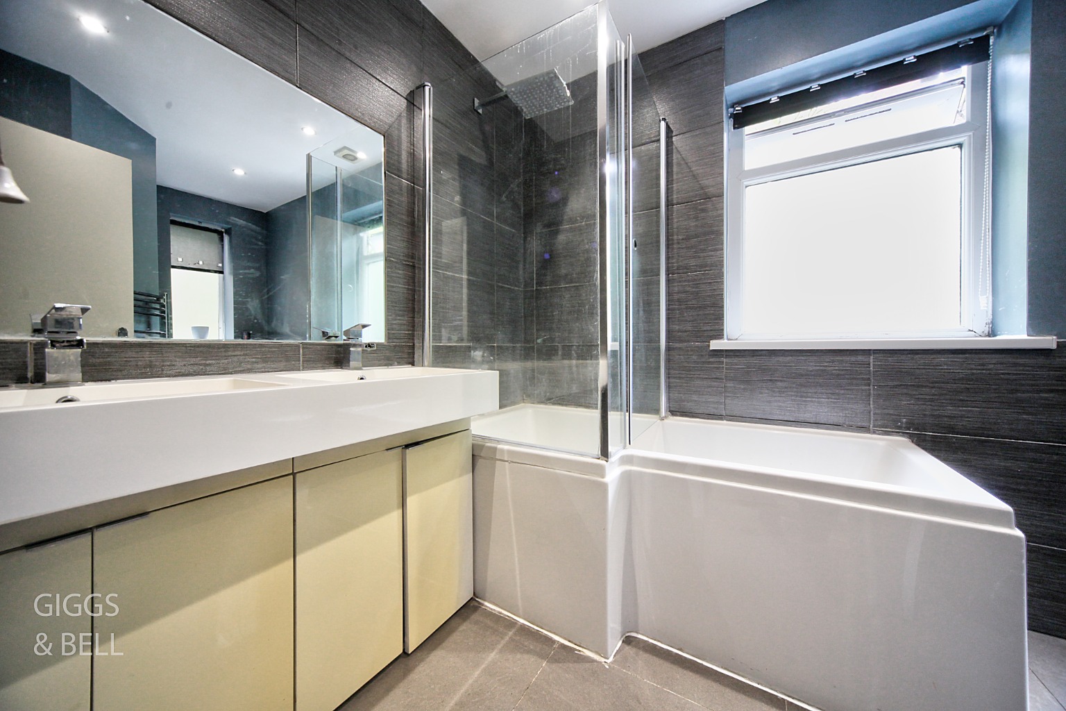 4 bed detached house for sale in Stockingstone Road, Luton 23