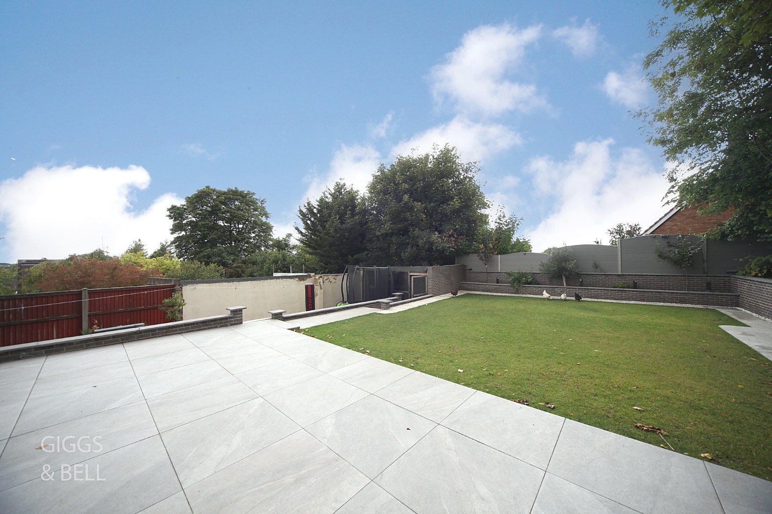 4 bed detached house for sale in Stockingstone Road, Luton  - Property Image 31