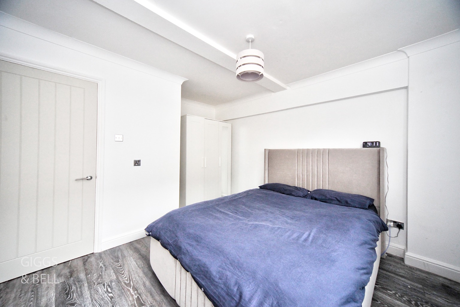 1 bed ground floor flat for sale in Cowper Street, Bedfordshire 5