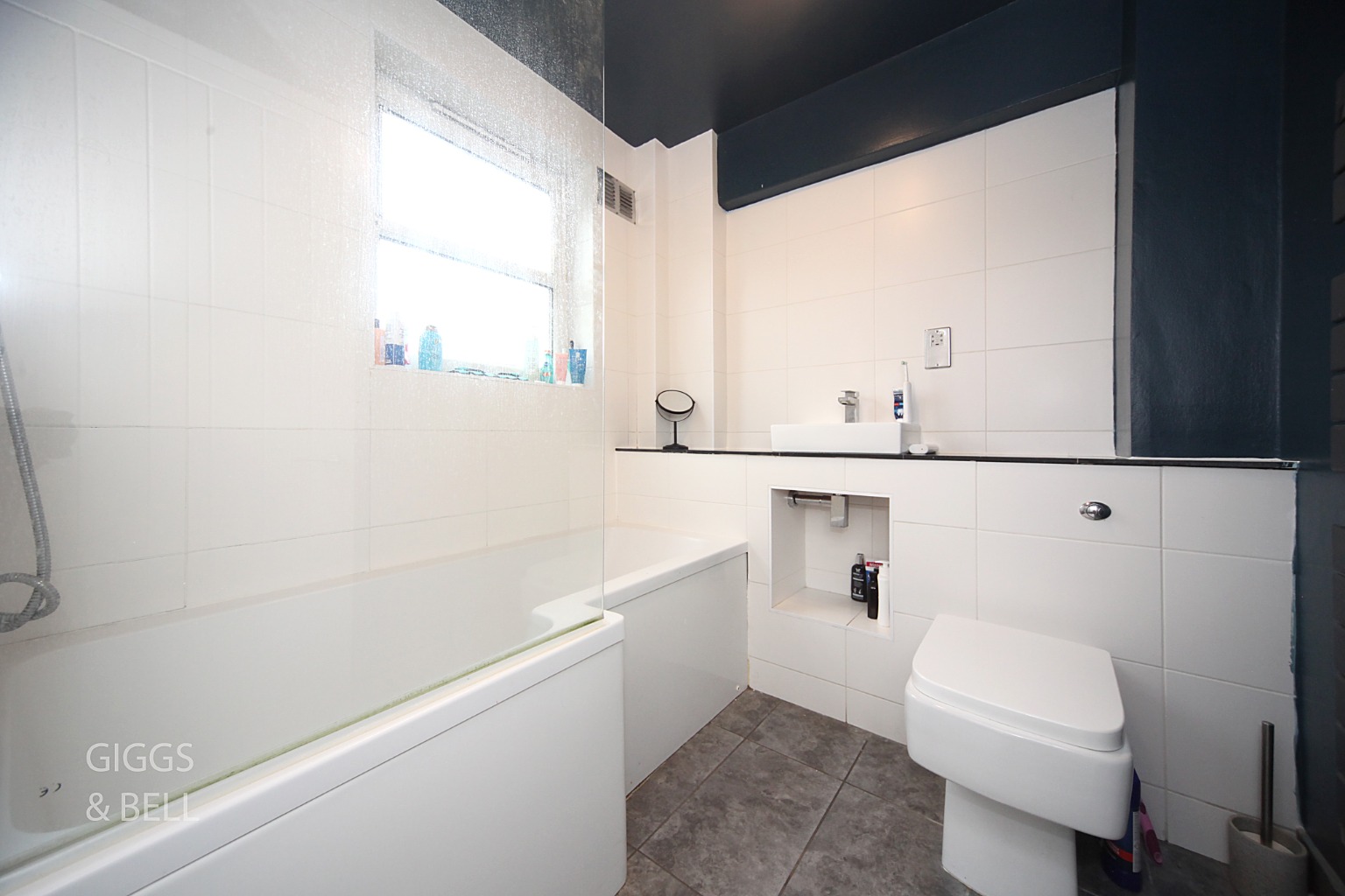 1 bed ground floor flat for sale in Cowper Street, Bedfordshire  - Property Image 8