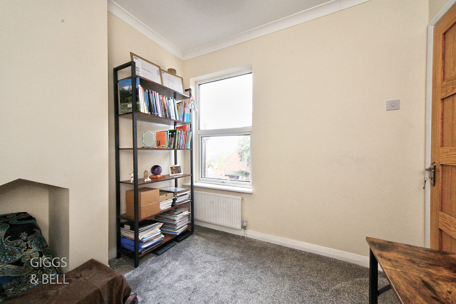 4 bed terraced house for sale in Stockwood Crescent, Bedfordshire 15