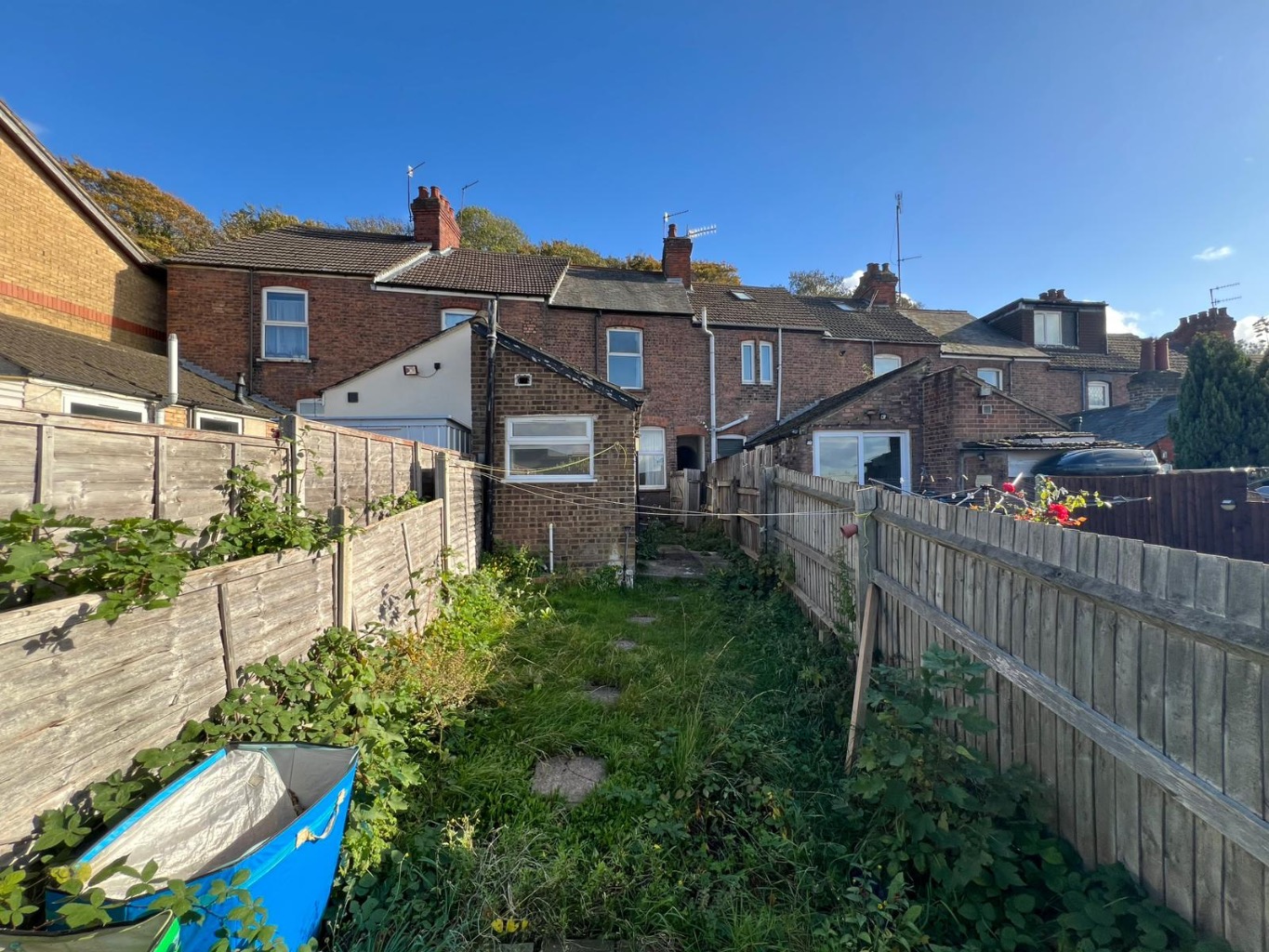 2 bed semi-detached house for sale in Hartley Road, Luton 1