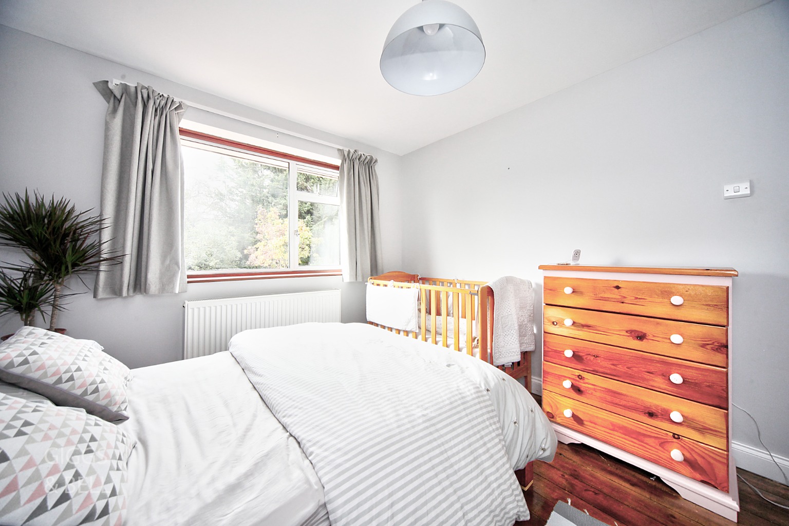 3 bed semi-detached house for sale in Hillary Crescent, Luton 16