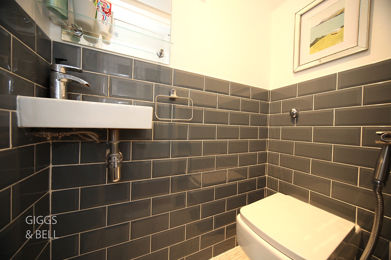 3 bed semi-detached house for sale in Hillary Crescent, Luton 10