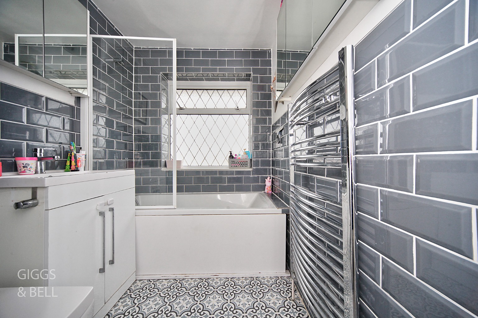 3 bed semi-detached house for sale in Hillary Crescent, Luton 19