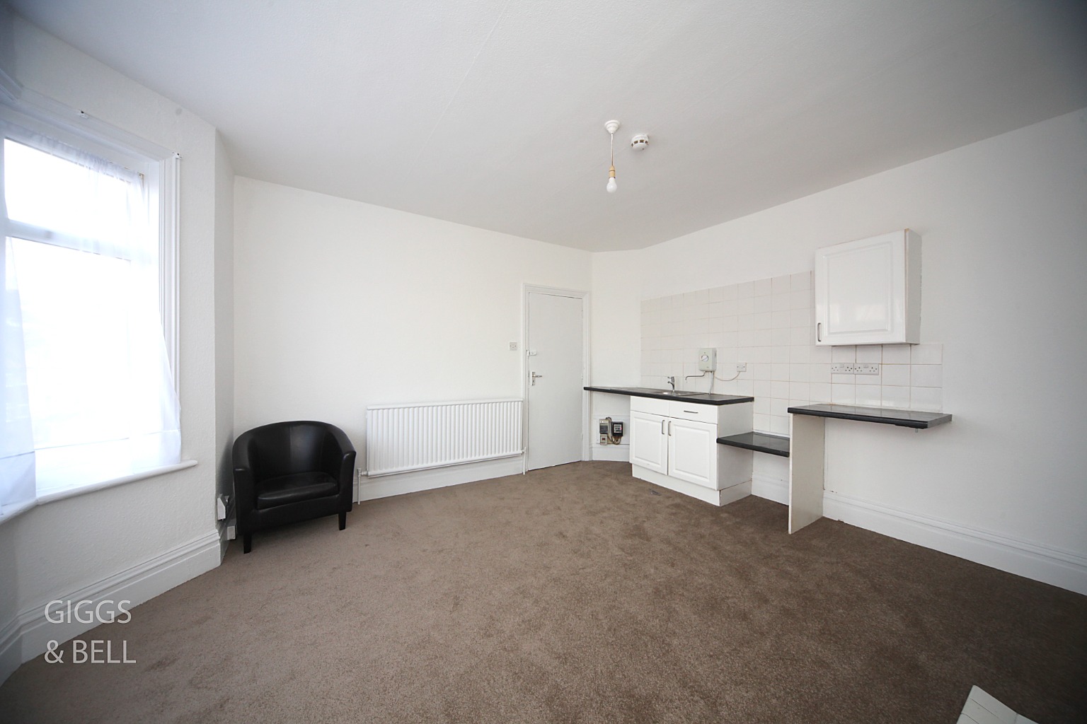 7 bed semi-detached house for sale in Ashburnham Road, Luton 14