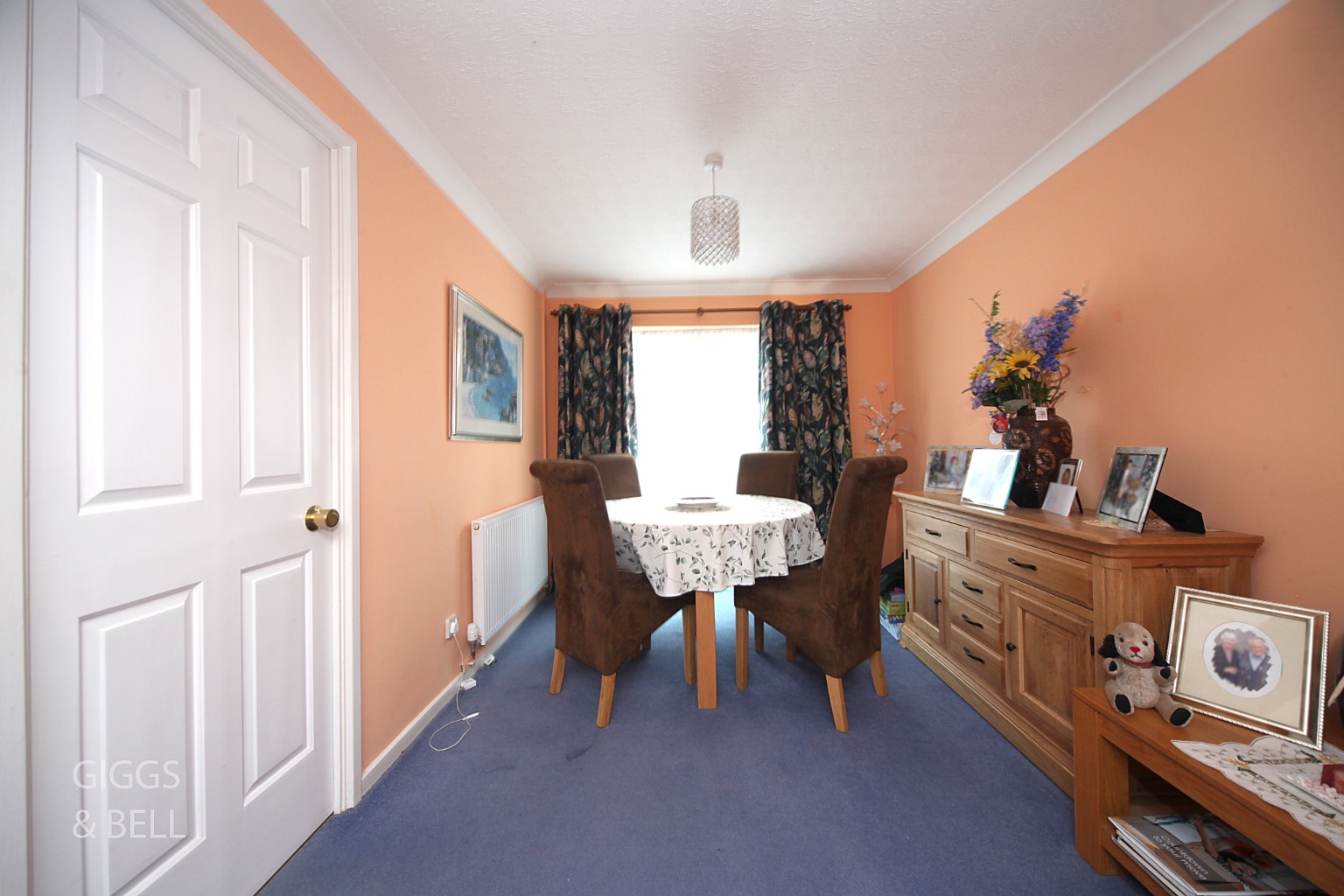 4 bed detached house for sale in Glenfield Road, Luton  - Property Image 5