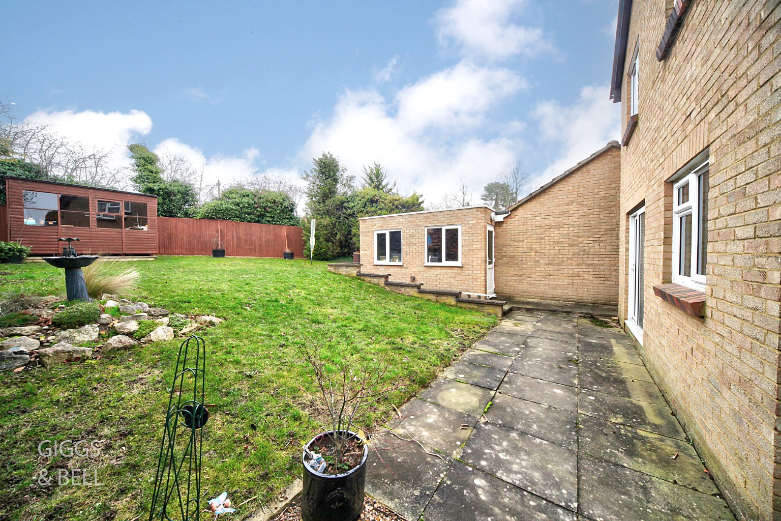 4 bed detached house for sale in Glenfield Road, Luton 18