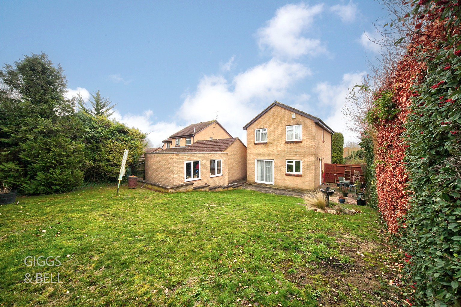 4 bed detached house for sale in Glenfield Road, Luton  - Property Image 17