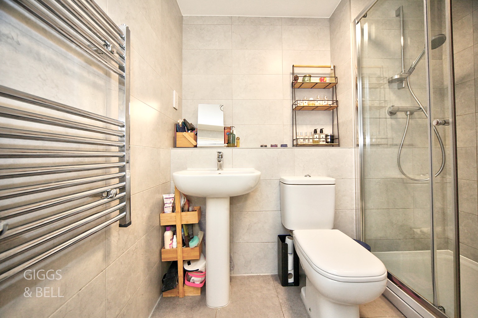 2 bed flat for sale in Cypress Road, Luton  - Property Image 10