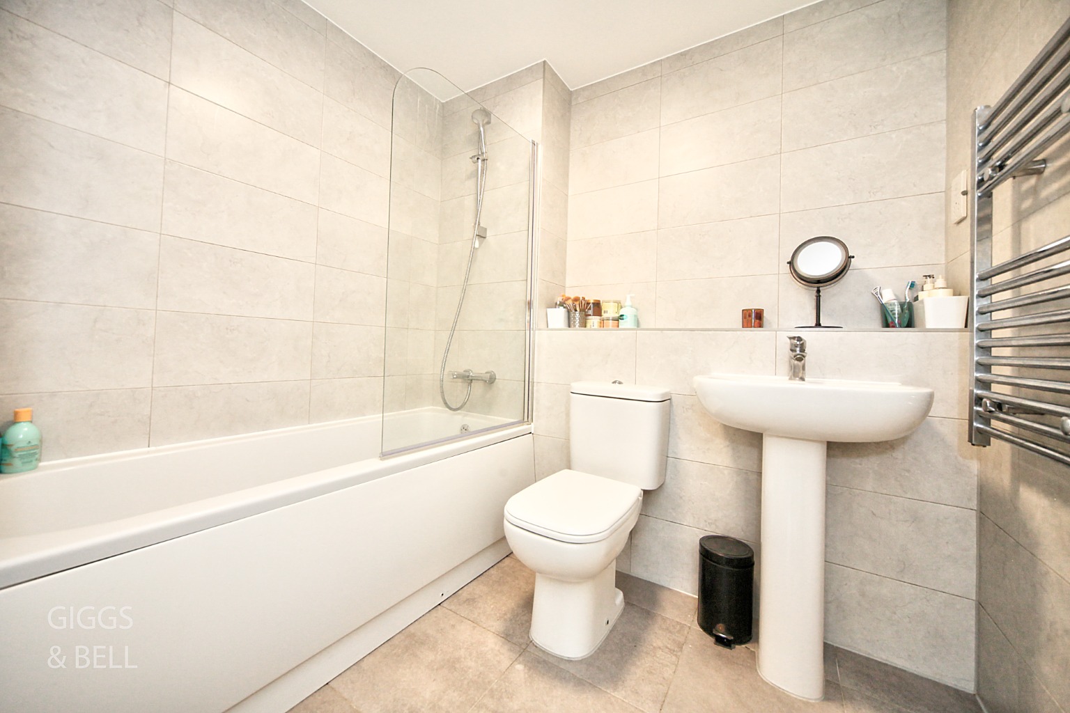 2 bed flat for sale in Cypress Road, Luton 10